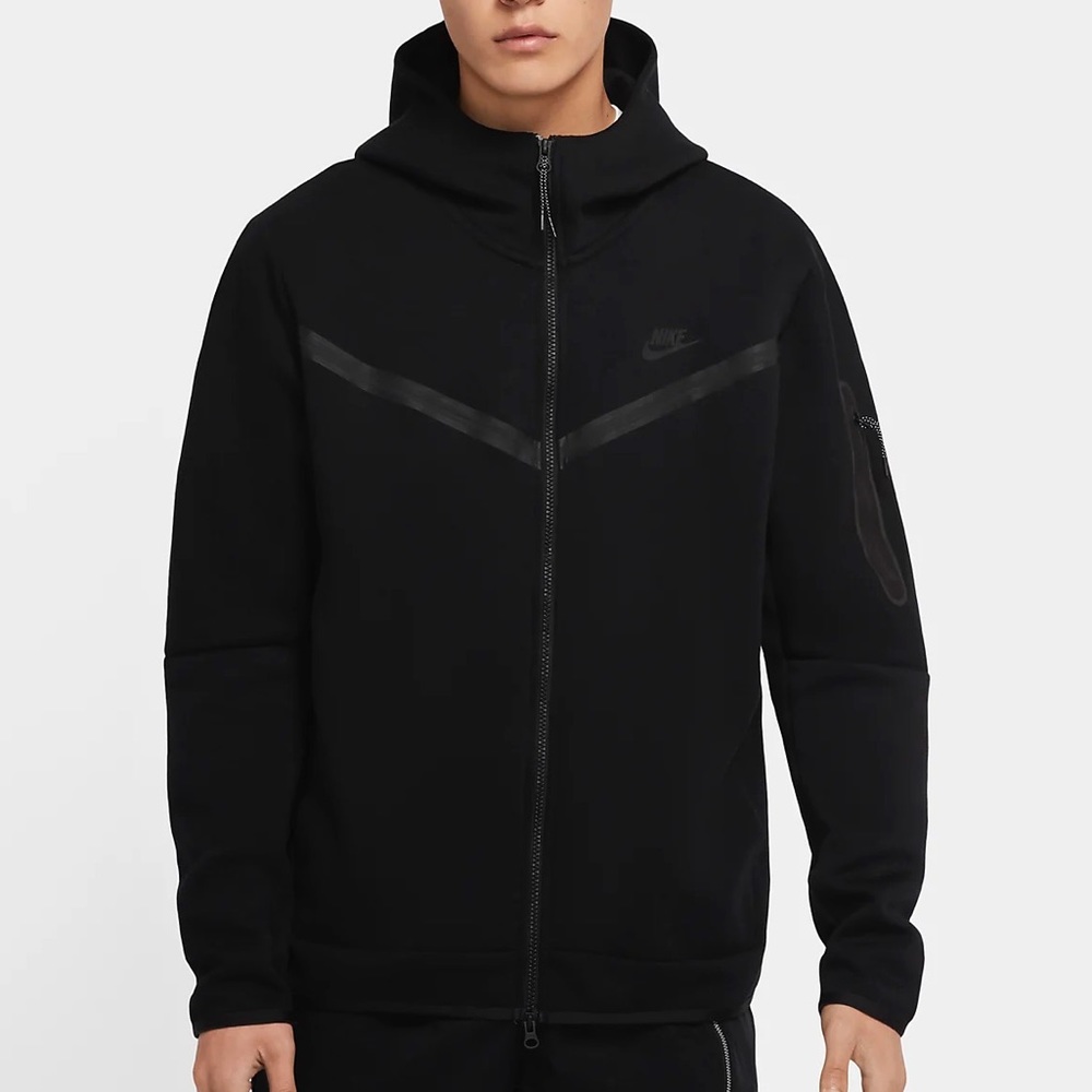 Nike Sportswear Tech Fleece 🖤